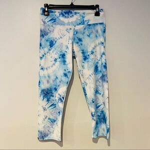 Onzie White/Blue Tie Dyed Cropped Legging Size S/M